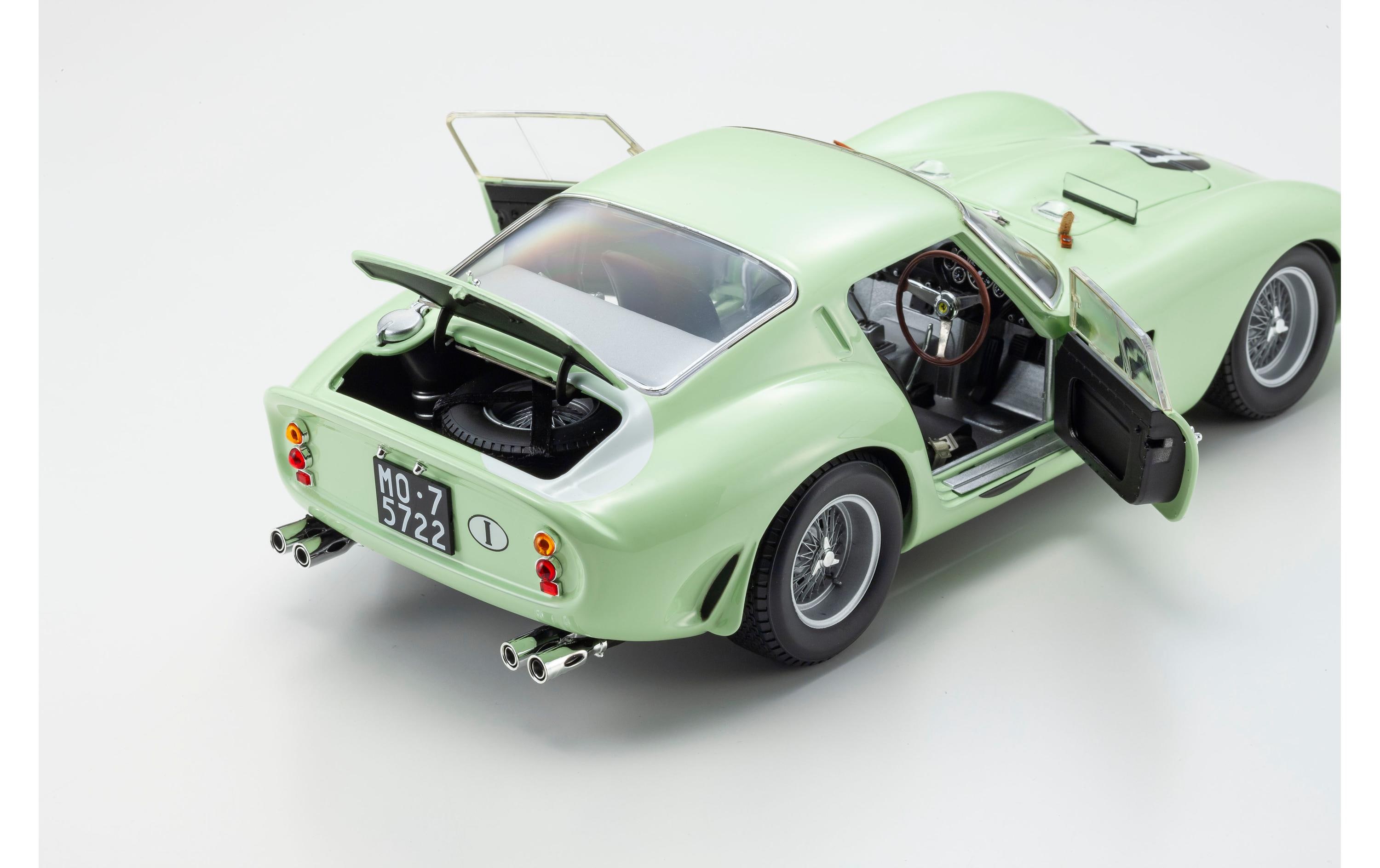Ferrari 250 GTO Goodwood Tourist Trophy 1:18<br>Detailgetreues Modellauto für Sammler im Massstab 1:18