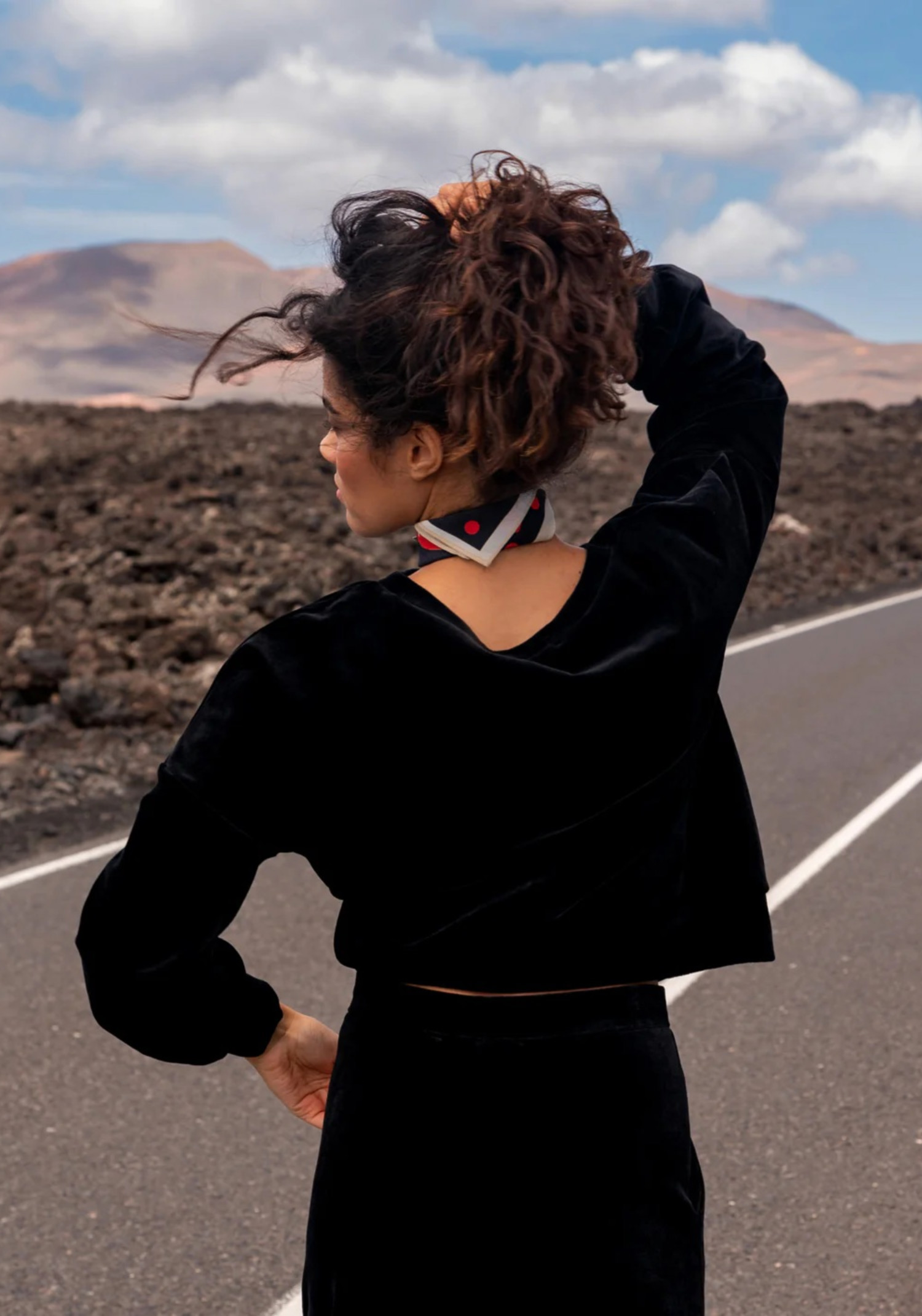 Komana Pullover Sunday Jumper Velvet Black