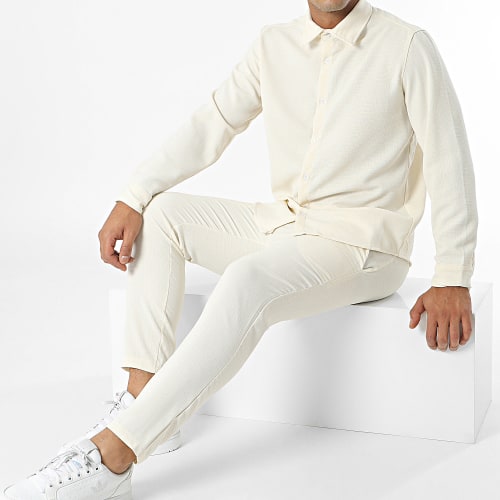 Ensemble Chemise Manches Longues Et Pantalon Jogging Ecru