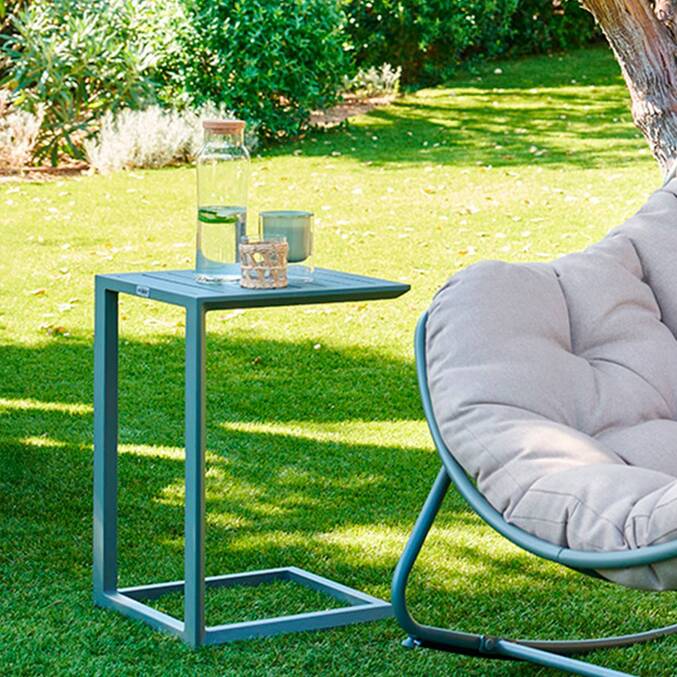 Table d'appoint de jardin carrée EVASION Vert laurier