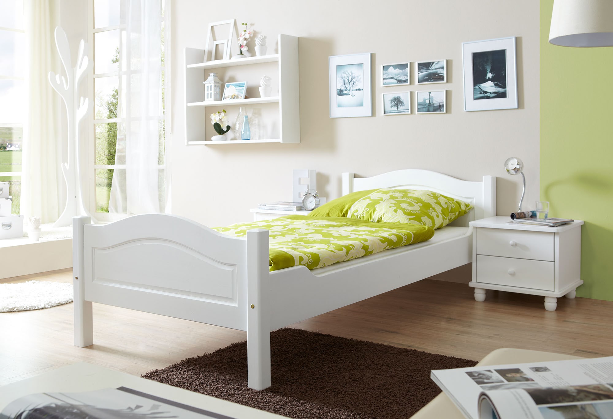 Ticaa Massivholzbett »Rita« Doppelbett, aus Kiefer Massivholz, inkl. Rollrost