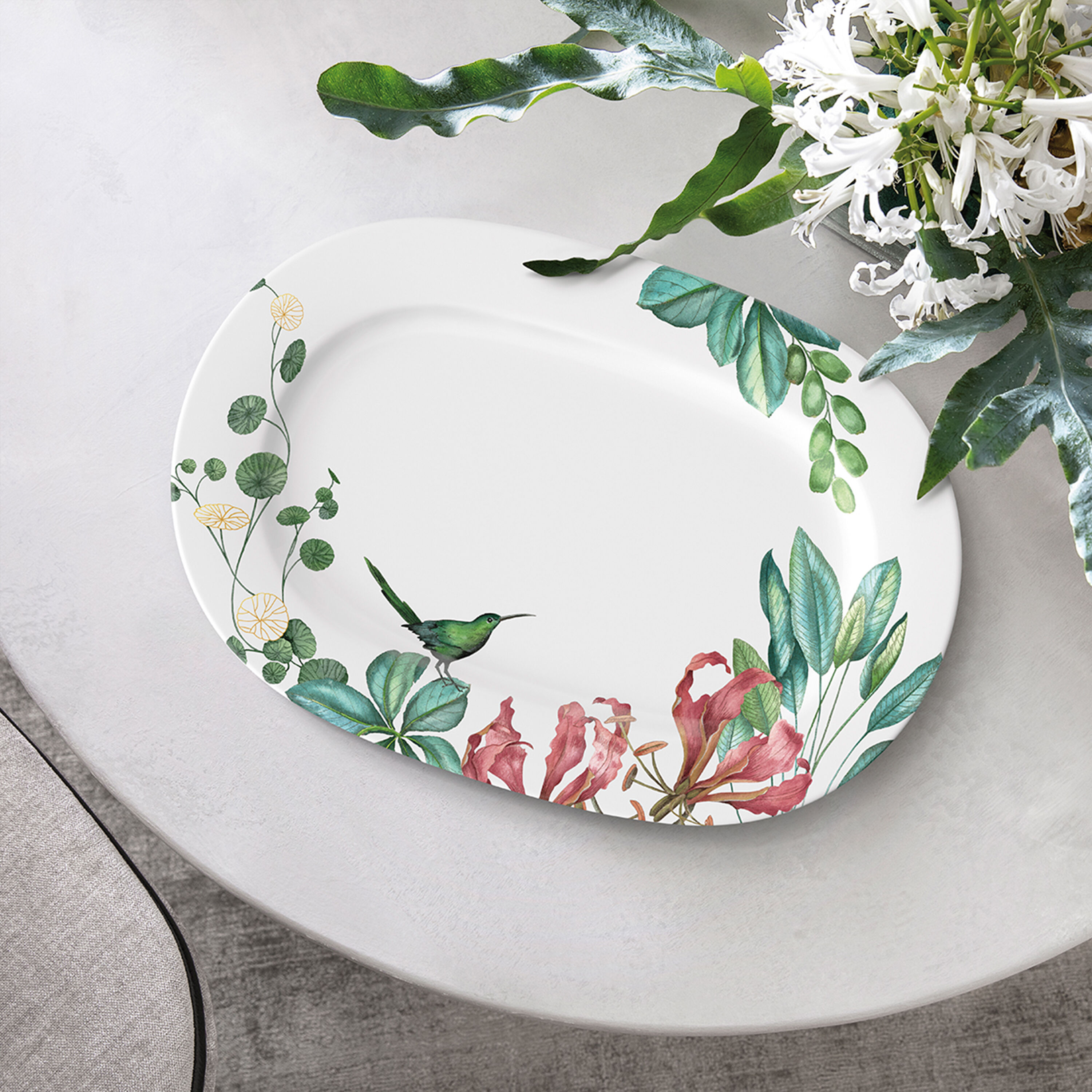 Avarua Serving tray Multi-colored, 16.3'' x 11.3'', Premium Bone Porcelain