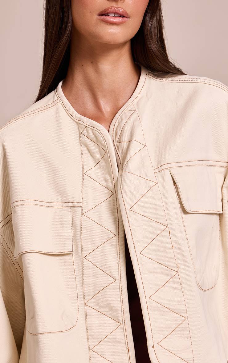 Ecru Veste En Jean Courte Bleu Clair À Ourlet Arrondi