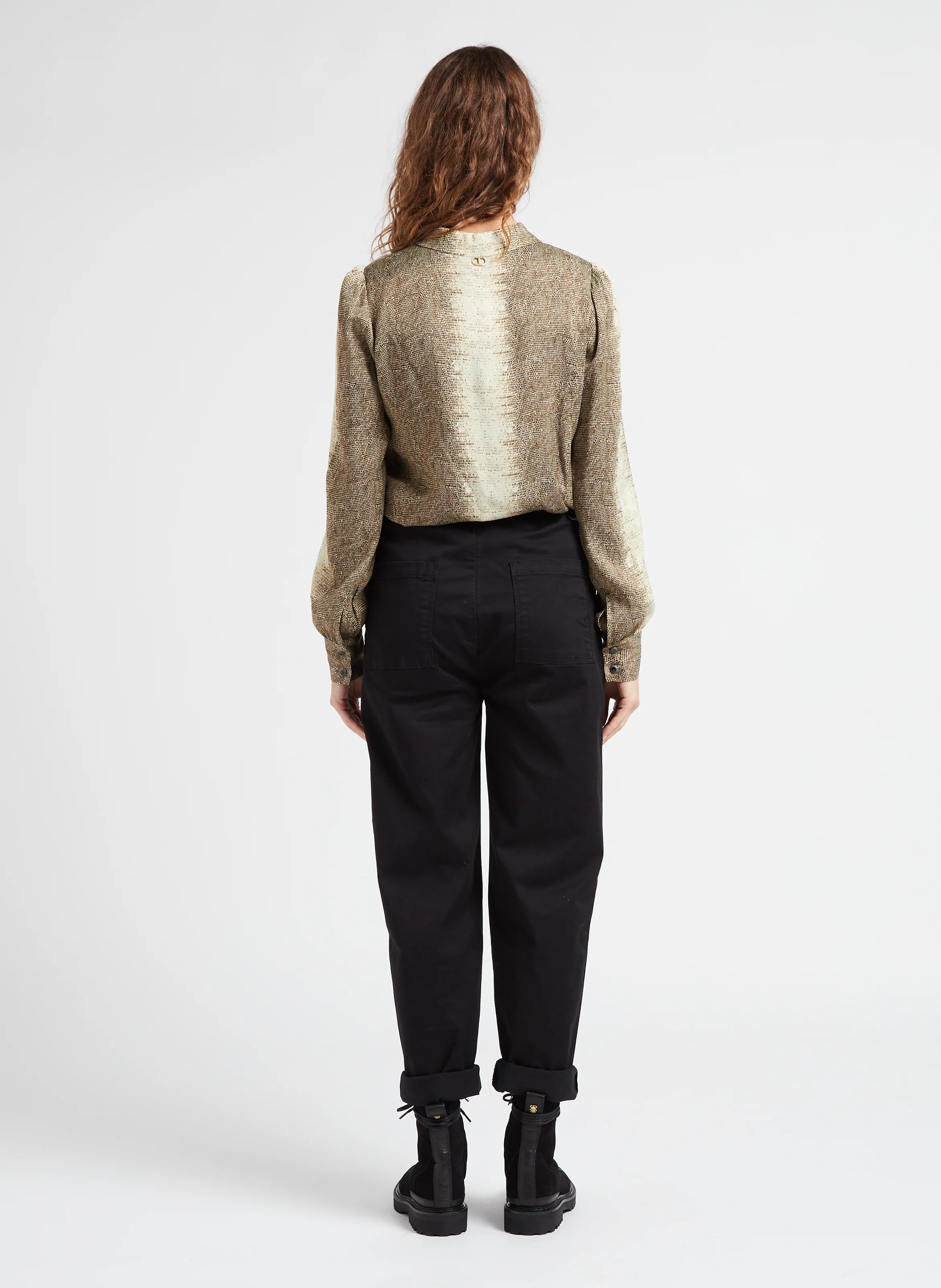 Chemise droite fluide à col classique | Marron