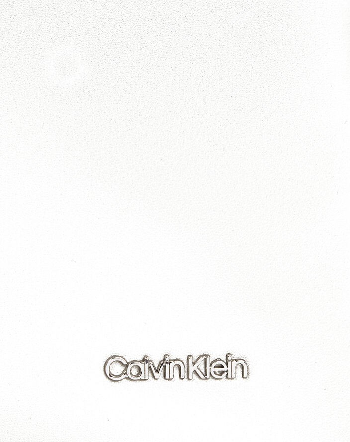 Calvin Klein TEXTURE BLOCK MEDIUM SHOPPER Adf