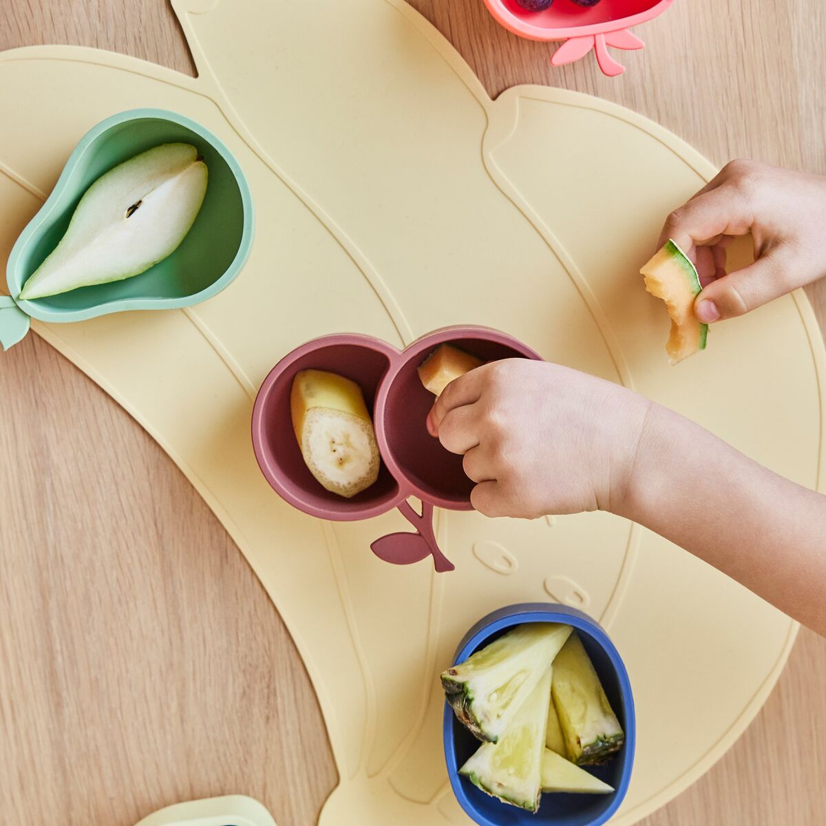 Kuvertbrikke, banana