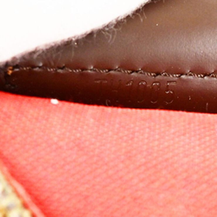 Louis Vuitton Vintage Louis Vuitton Chelsea Brown