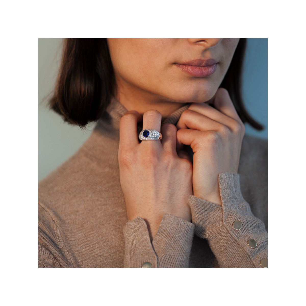 Bague argent 925 pierre imitation bleue et zirconias