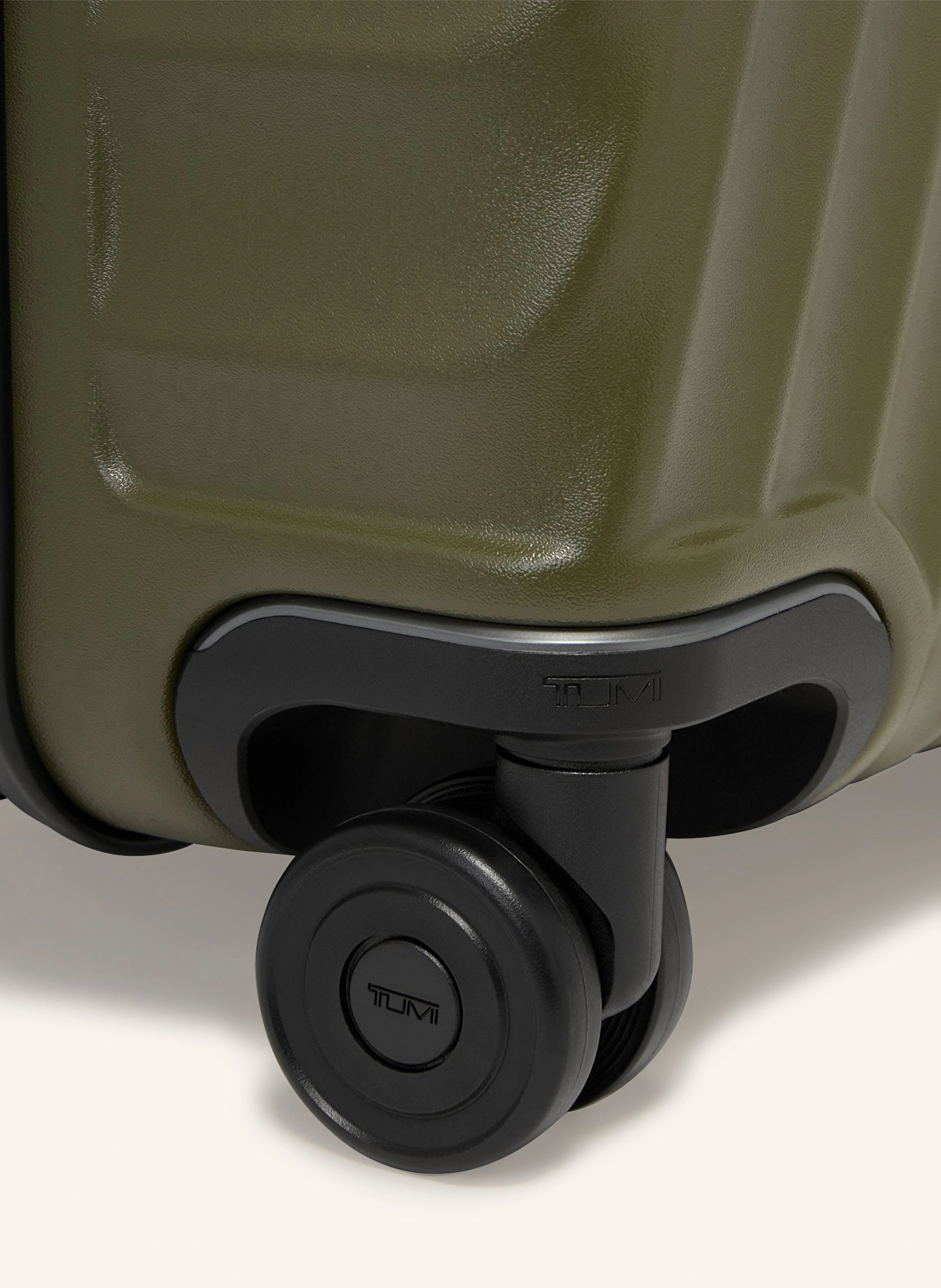 TUMI 19 DEGREE Trolley EXTENDED TRIP EXPANDABLE