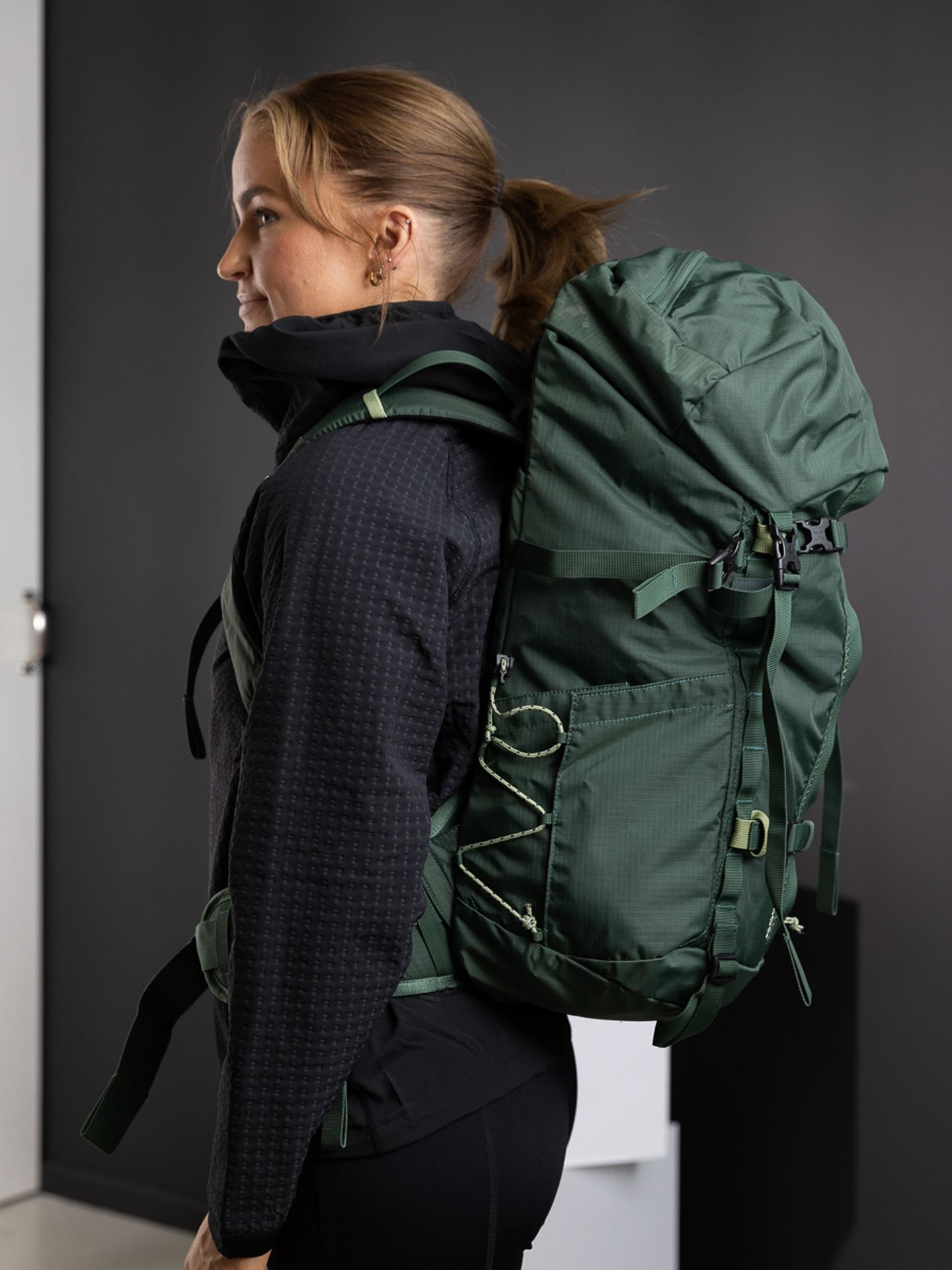 Back 38L