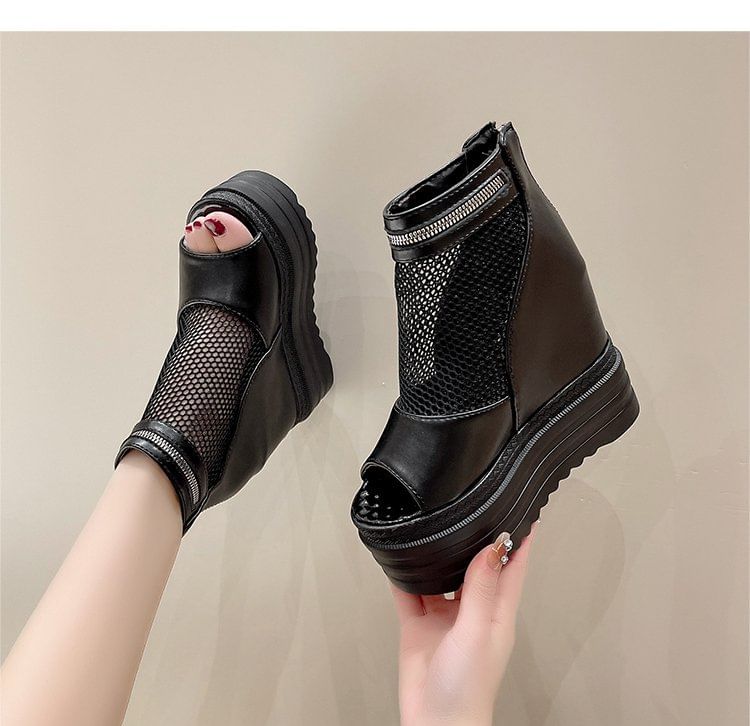 Vindler - Platform Hidden Wedge Mesh Sandalen