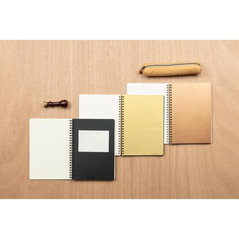 Carnet reliure intégrale à pochettes Flying Spirit Black A5 120 pages détachables ligné motifs assortis papier ivoire 90g - Noir