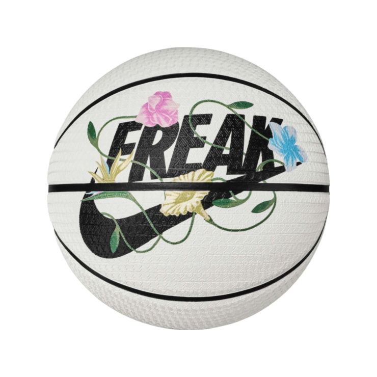 NikePlayground 8P 2.0 Freak - weiß