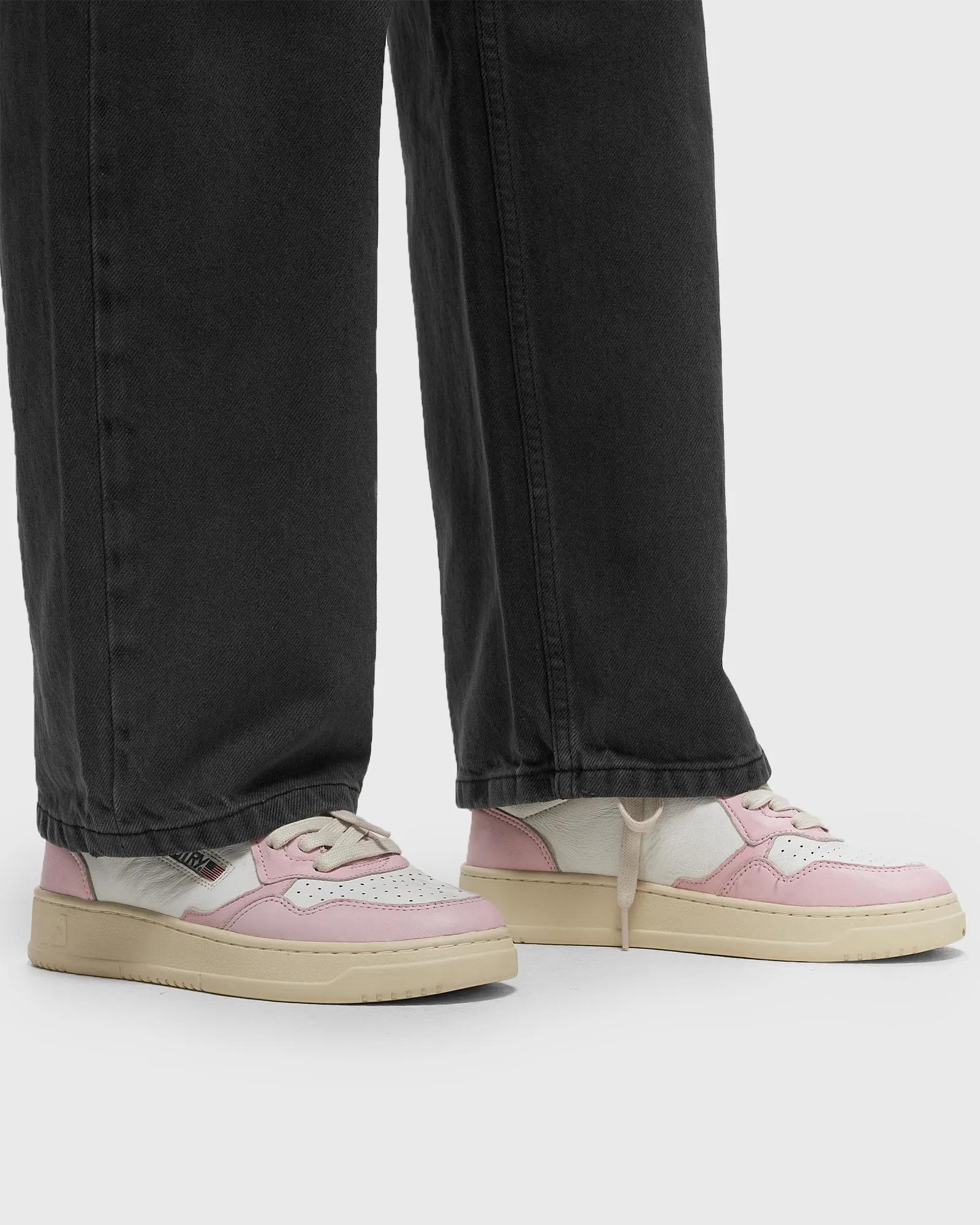 Autry Action Shoes WMNS MEDALIST LOW