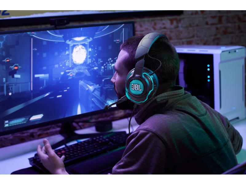 JBL Headset Quantum One Schwarz USB-kabelgebundenes Over-Ear-Profi-Gaming-Headset mit JBL QuantumSPHERE 360 mit Head-Tracking