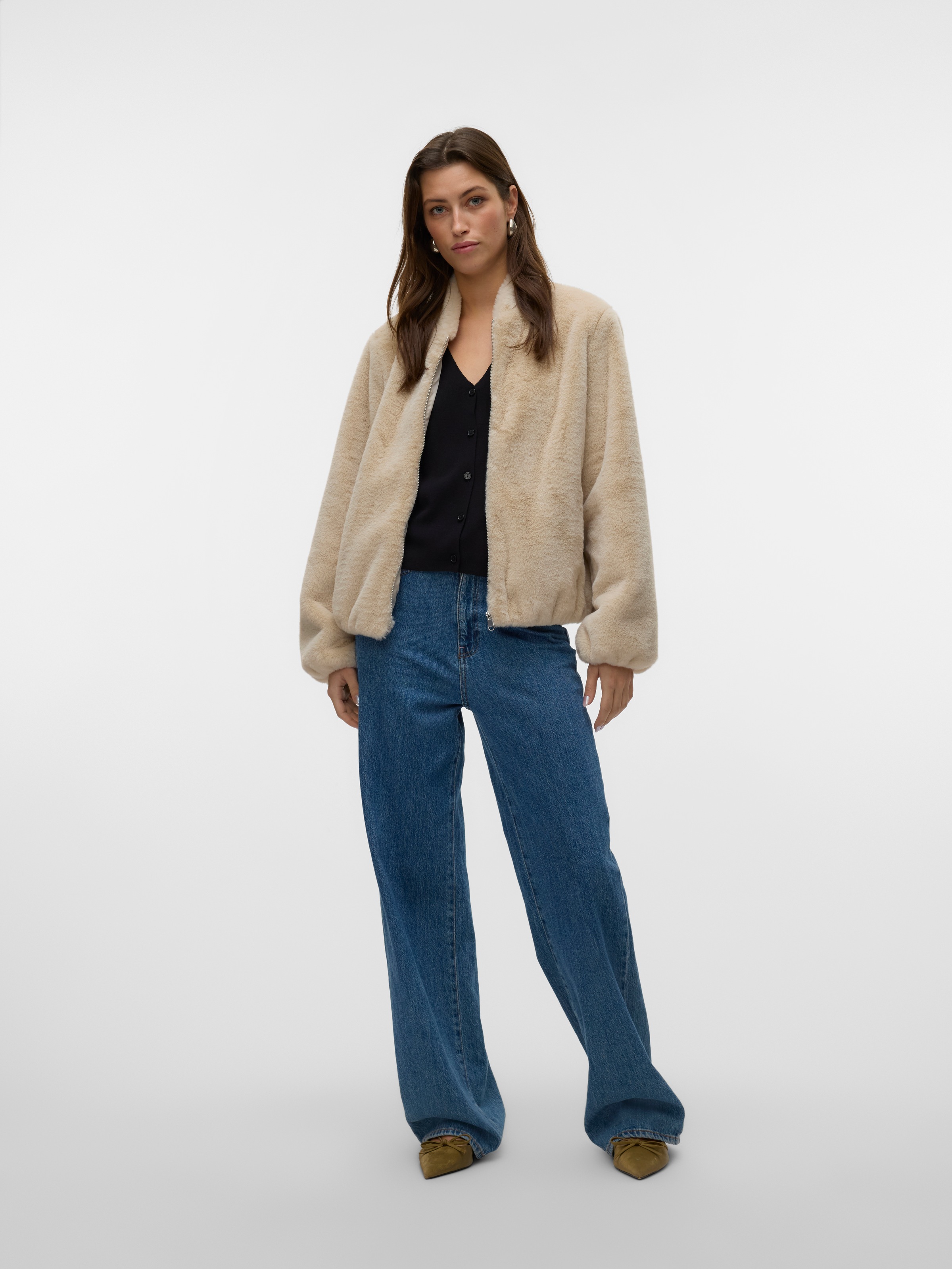 Vero Moda Fellimitatjacke »VMSONJALIGA SHORT JACKET GA BOO« ohne Kapuze