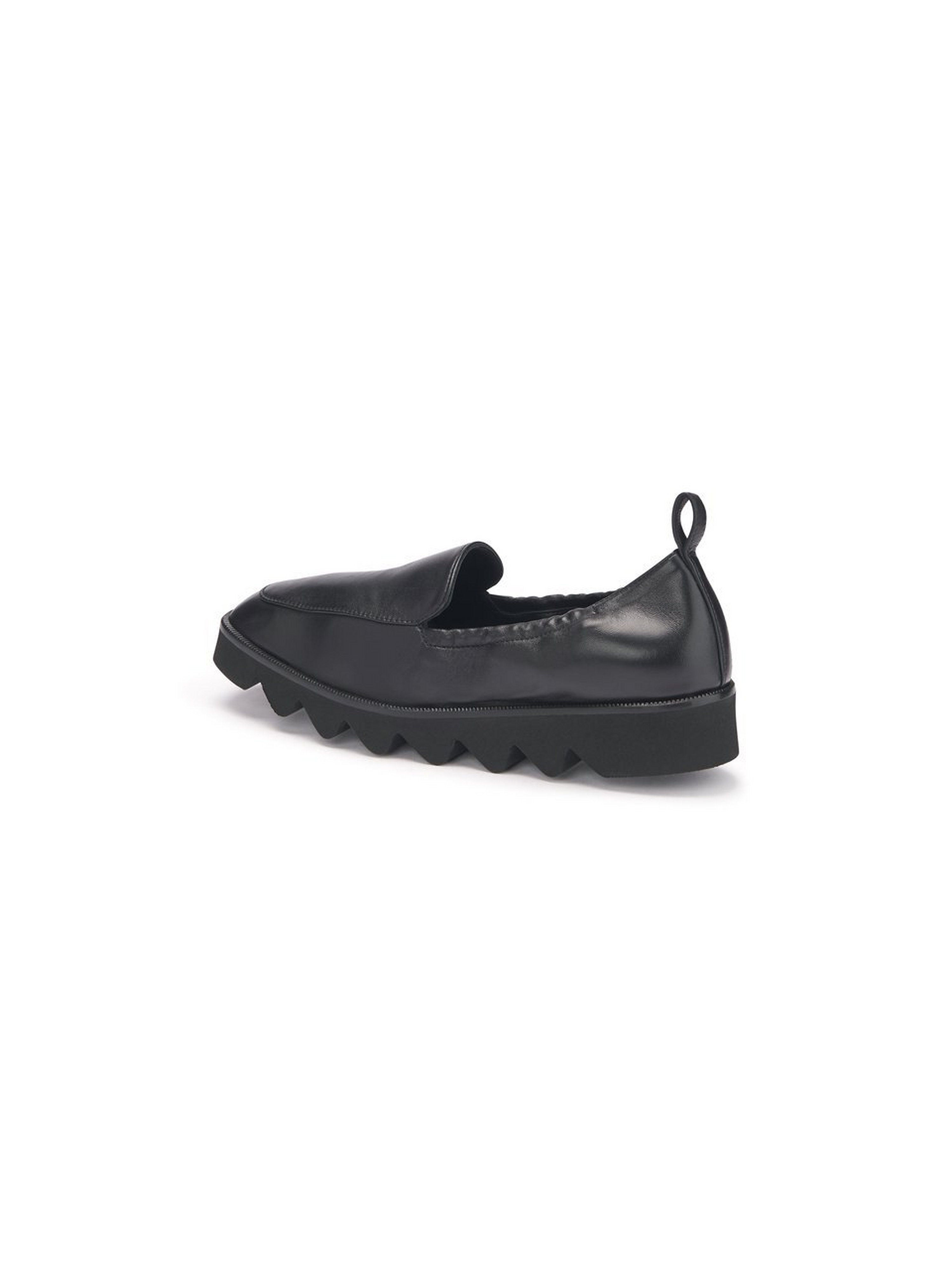 Slipper 