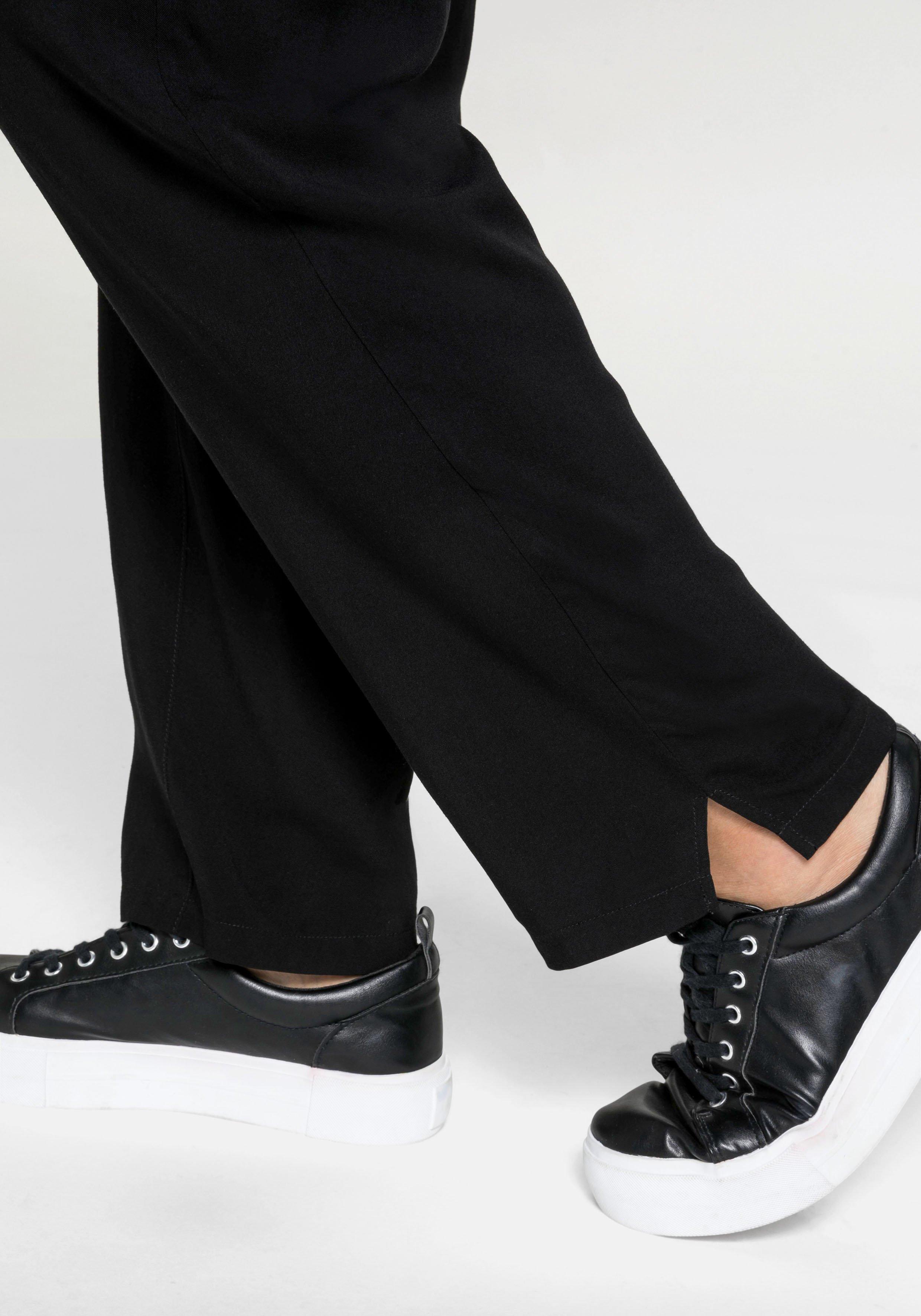 Schmale Joggpants mit Schlupfbund und Eingrifftaschen