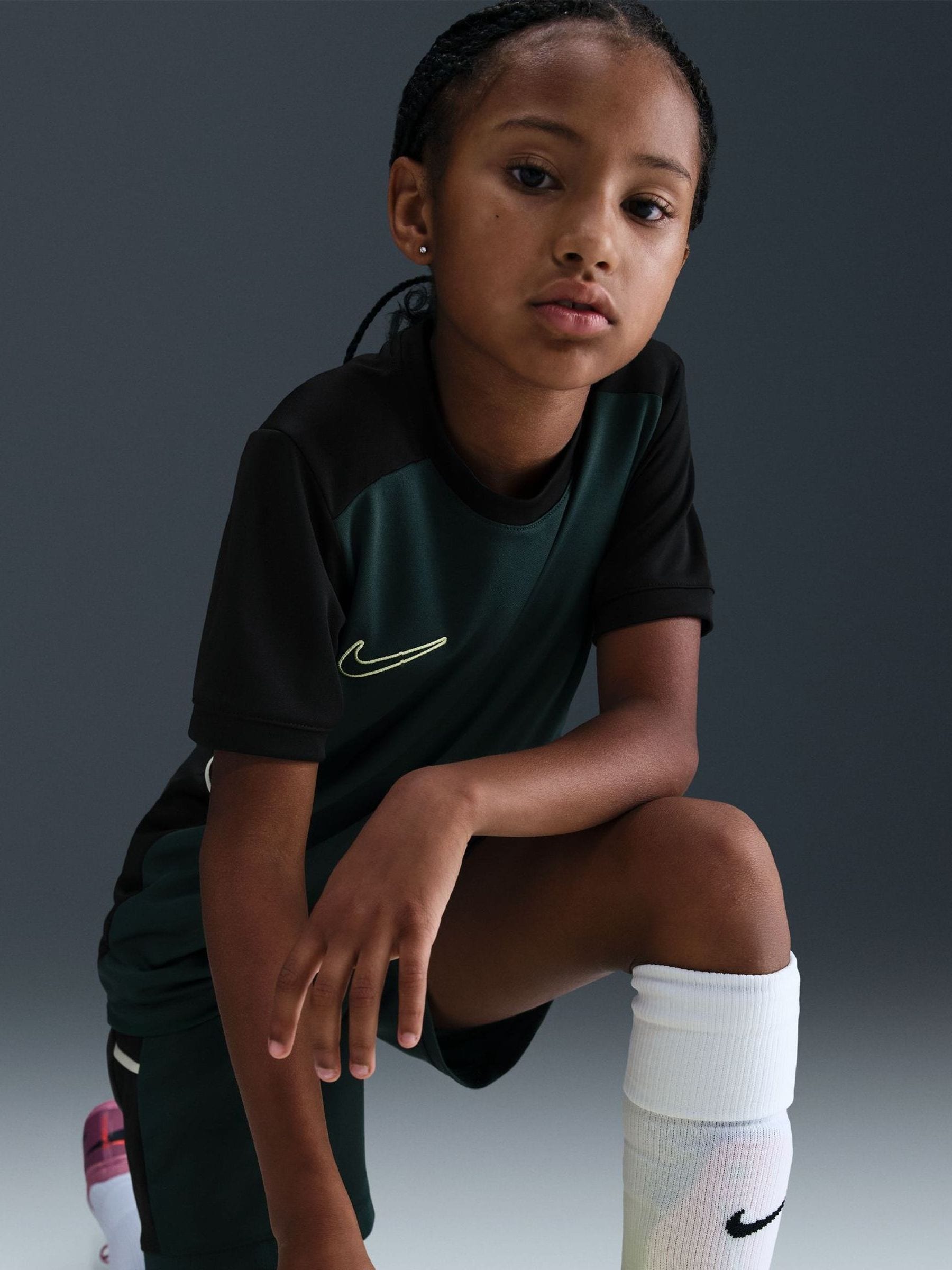 Donkergroen zeewier - Nike Academy 25 Dri-FIT voetbalshirt