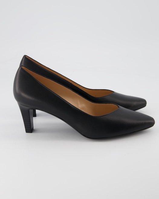 Peter Kaiser MANI Pumps in Schwarz