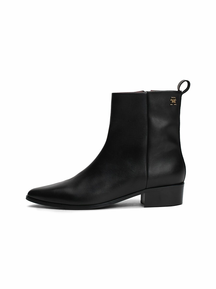 TOMMY HILFIGER<br>Botas de couro estilo cowboy com salto