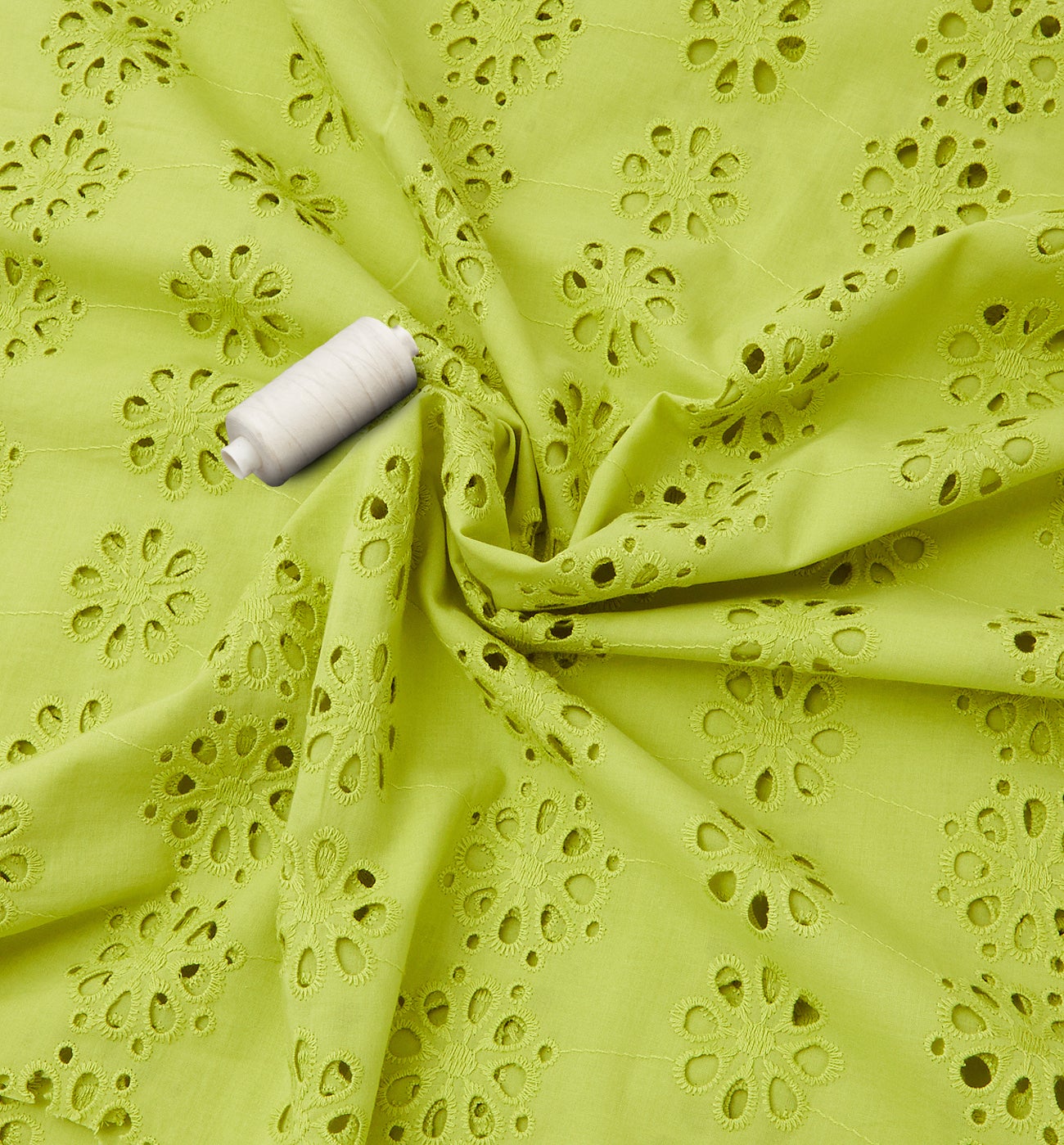 Coupon 3 m broderie anglaise - Vert anis