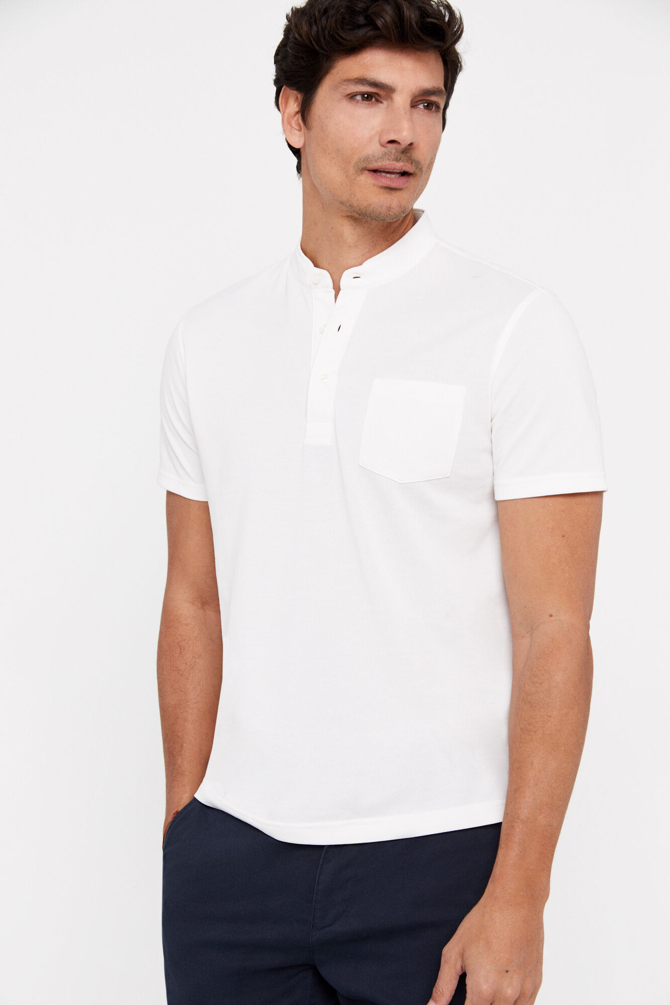 Camisa polo Coolmax com gola mandarim - Branca