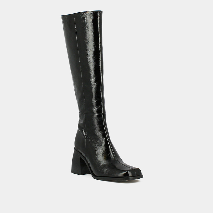 Bottes à talons hauts et bouts carrés  en cuir vernis plissé noir