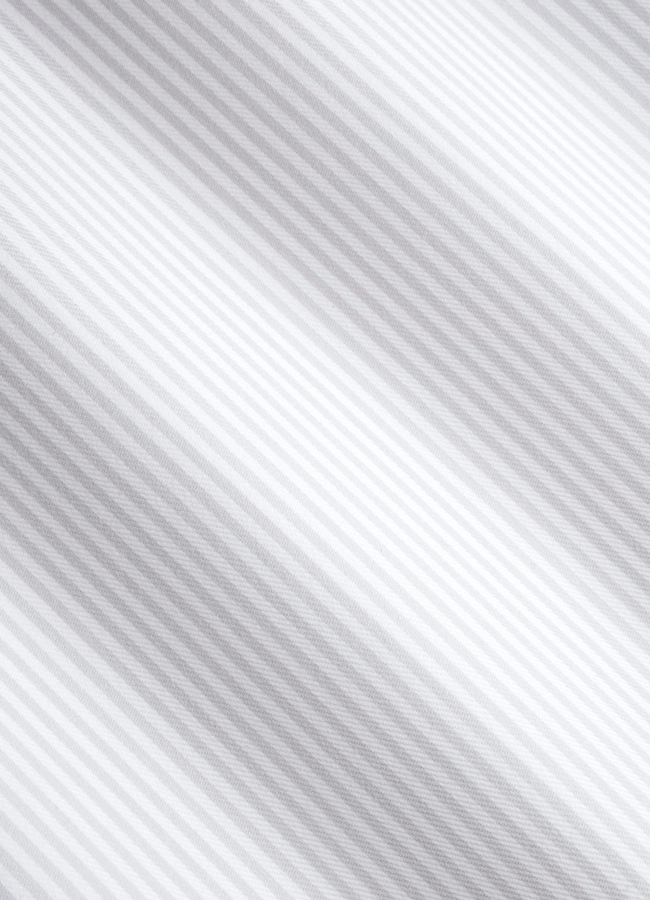 Chemise coupe ajustée en twill gris clair à rayures