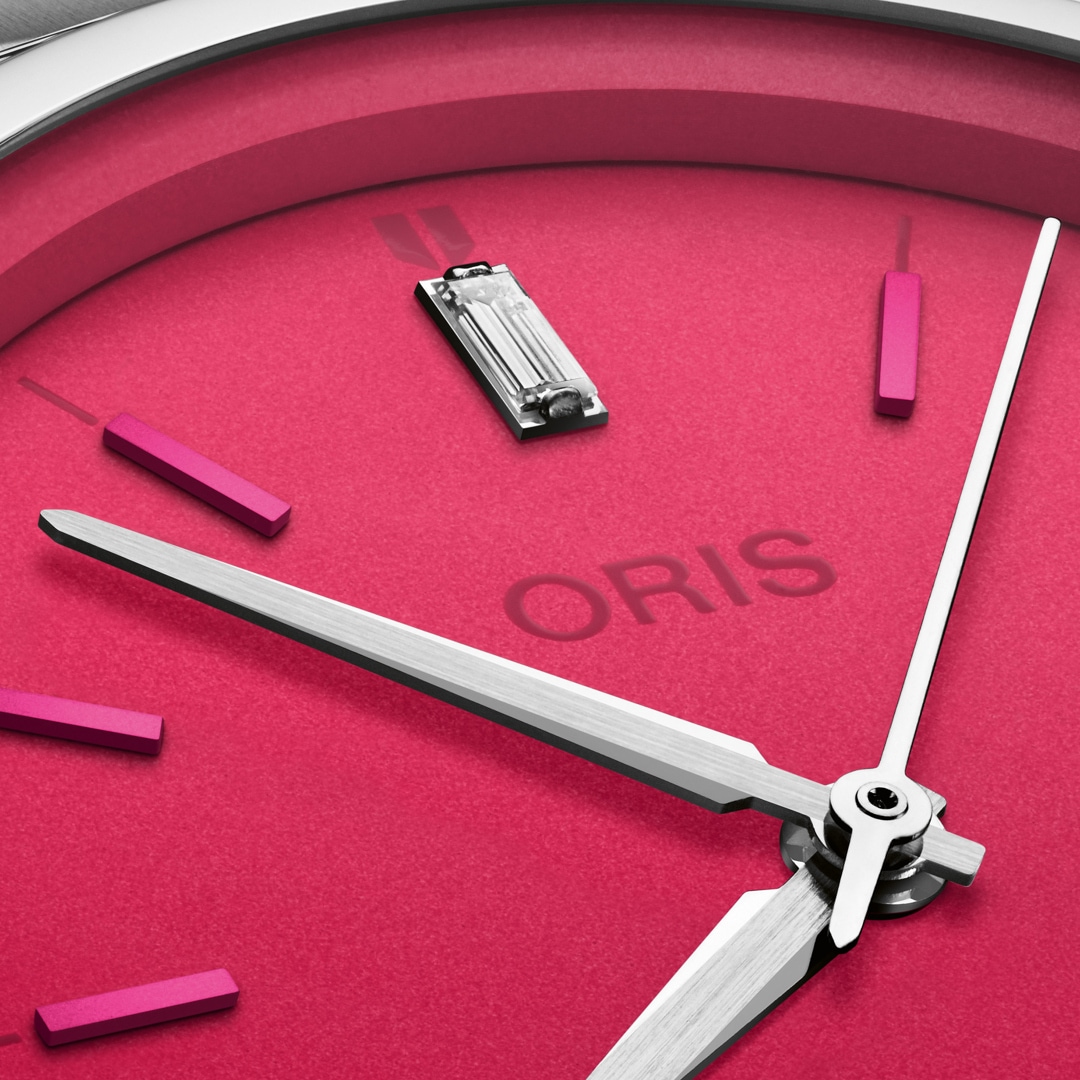 Oris ProPilot X Miss Piggy Edition