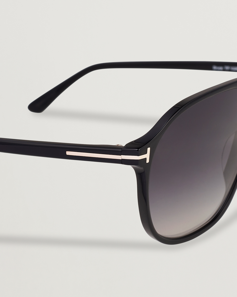 Tom Ford Bruce Sunglasses Shiny Black/Gradient Smoke
