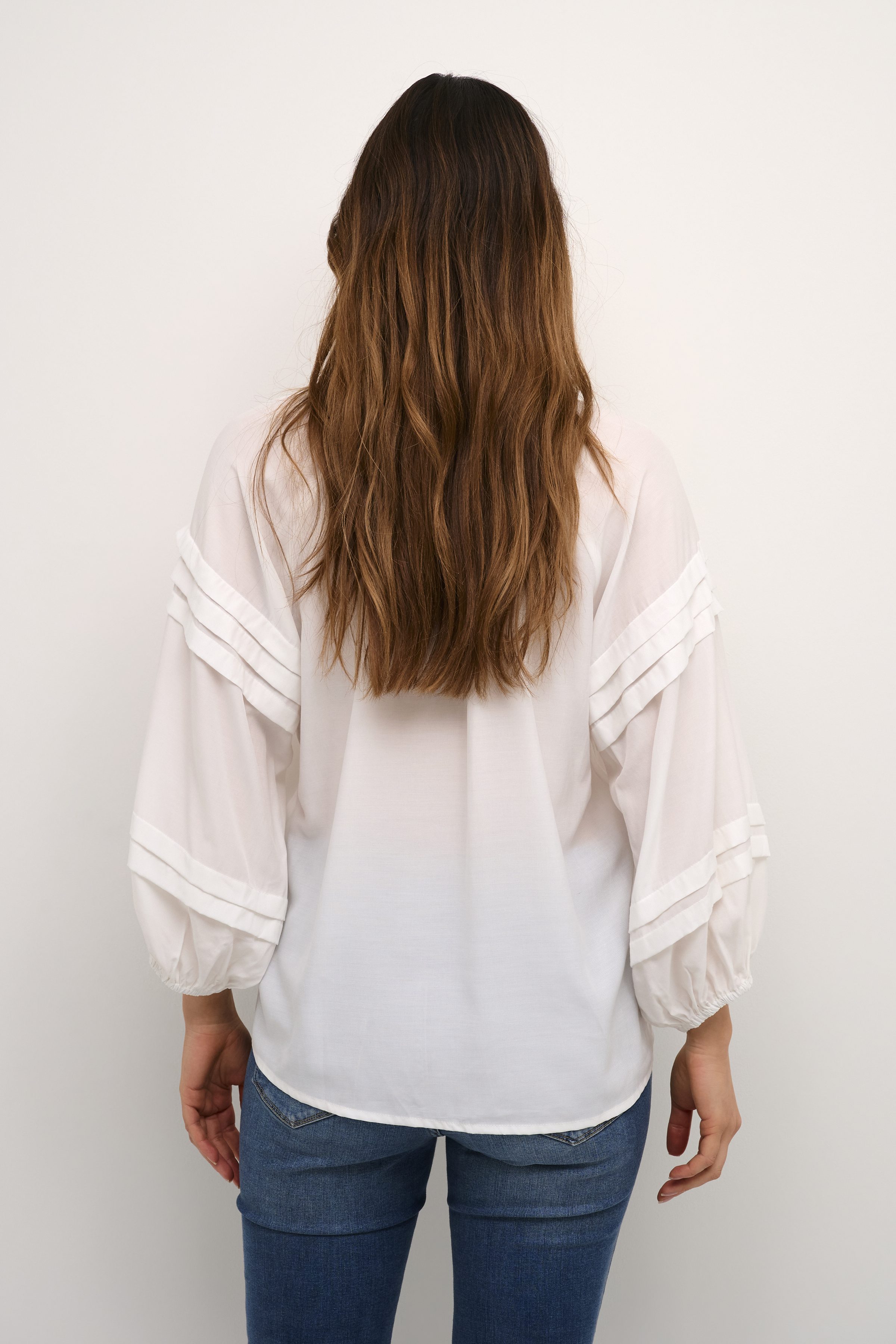 Culture - Asmine Wide Sleeve Blouse - Spring Gardenia