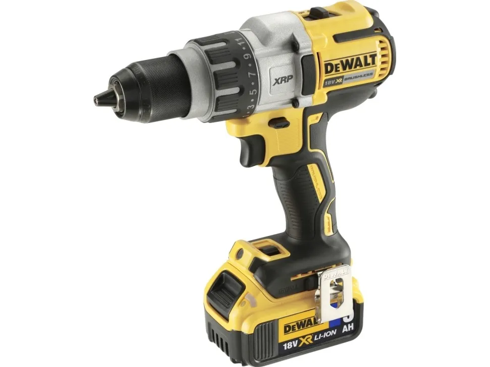 DeWALT DCD996P2-QW - Hammerbor/skruemaskine - ledningfri - 820 W - 3-hastigheders - nøgleløs borepatron 13 mm - 95 N·m - 2 batterier - 18 V