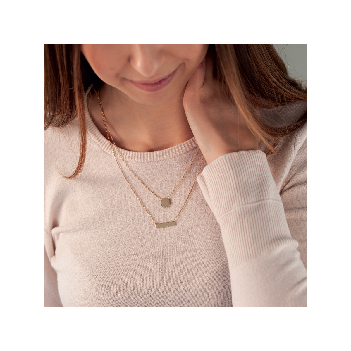 Collier plaqué or double rang médailles ronde et rectangle 45 cm