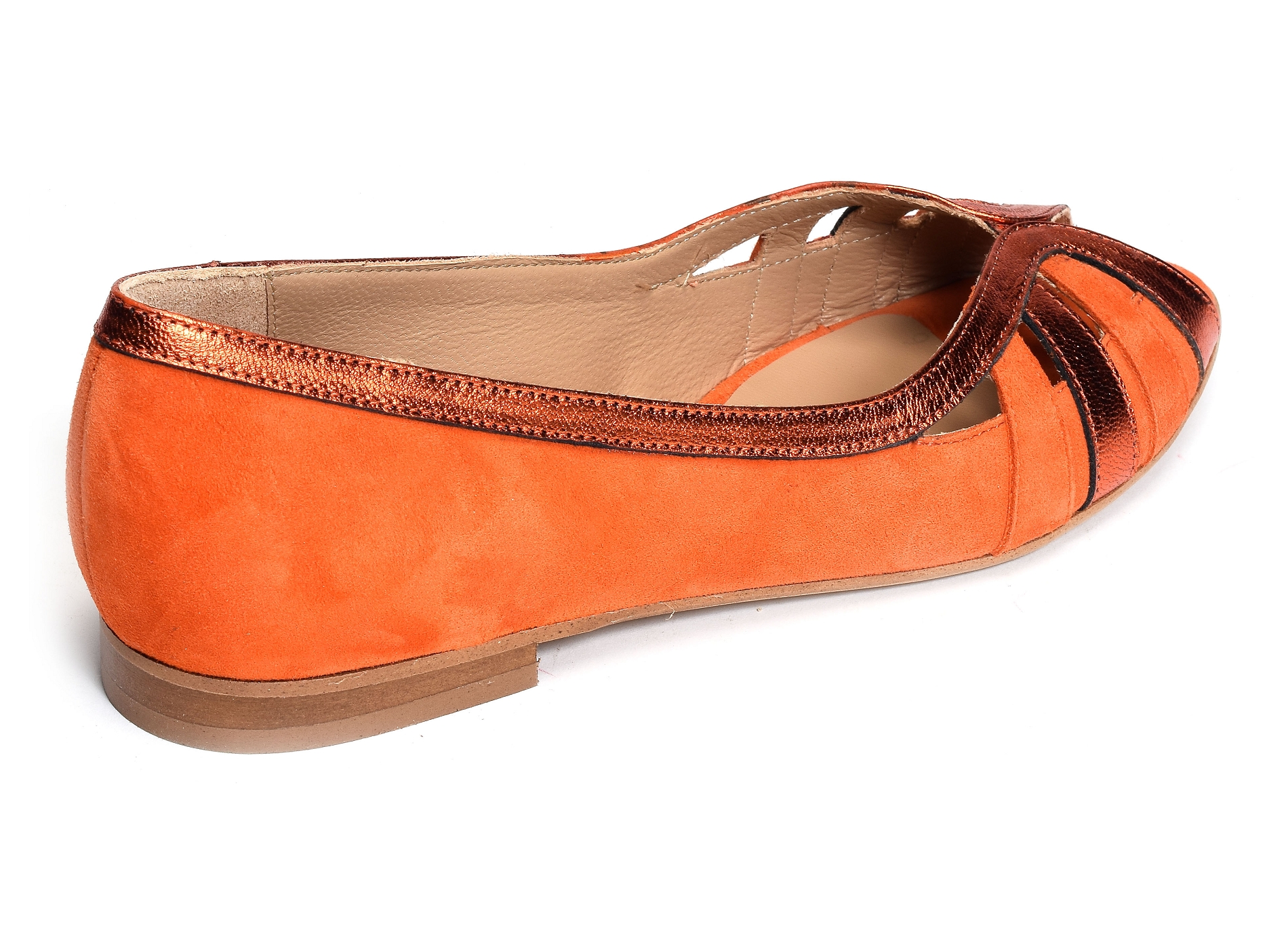 13490 orange