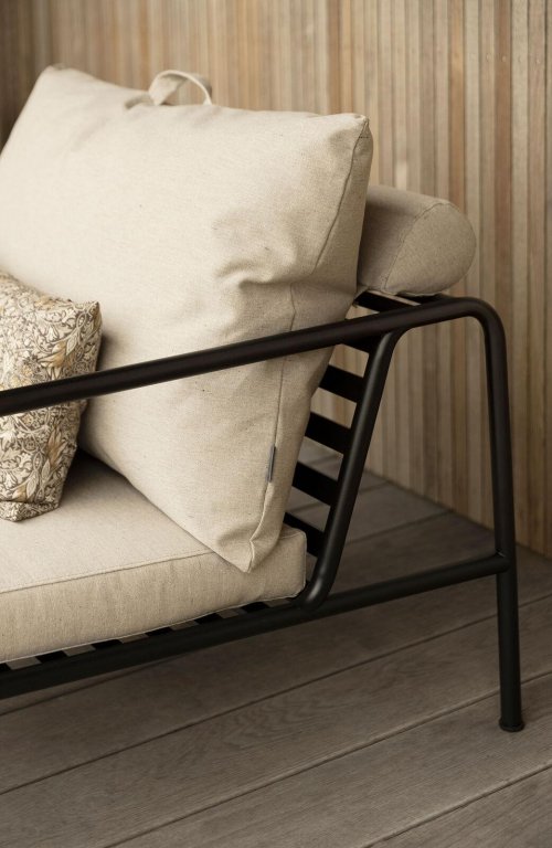 Houe Avon Lounge fauteuil frame zwart stof leaf heritage