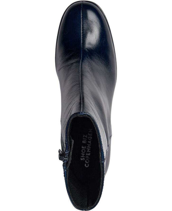 Shoe Biz Kitt Navy