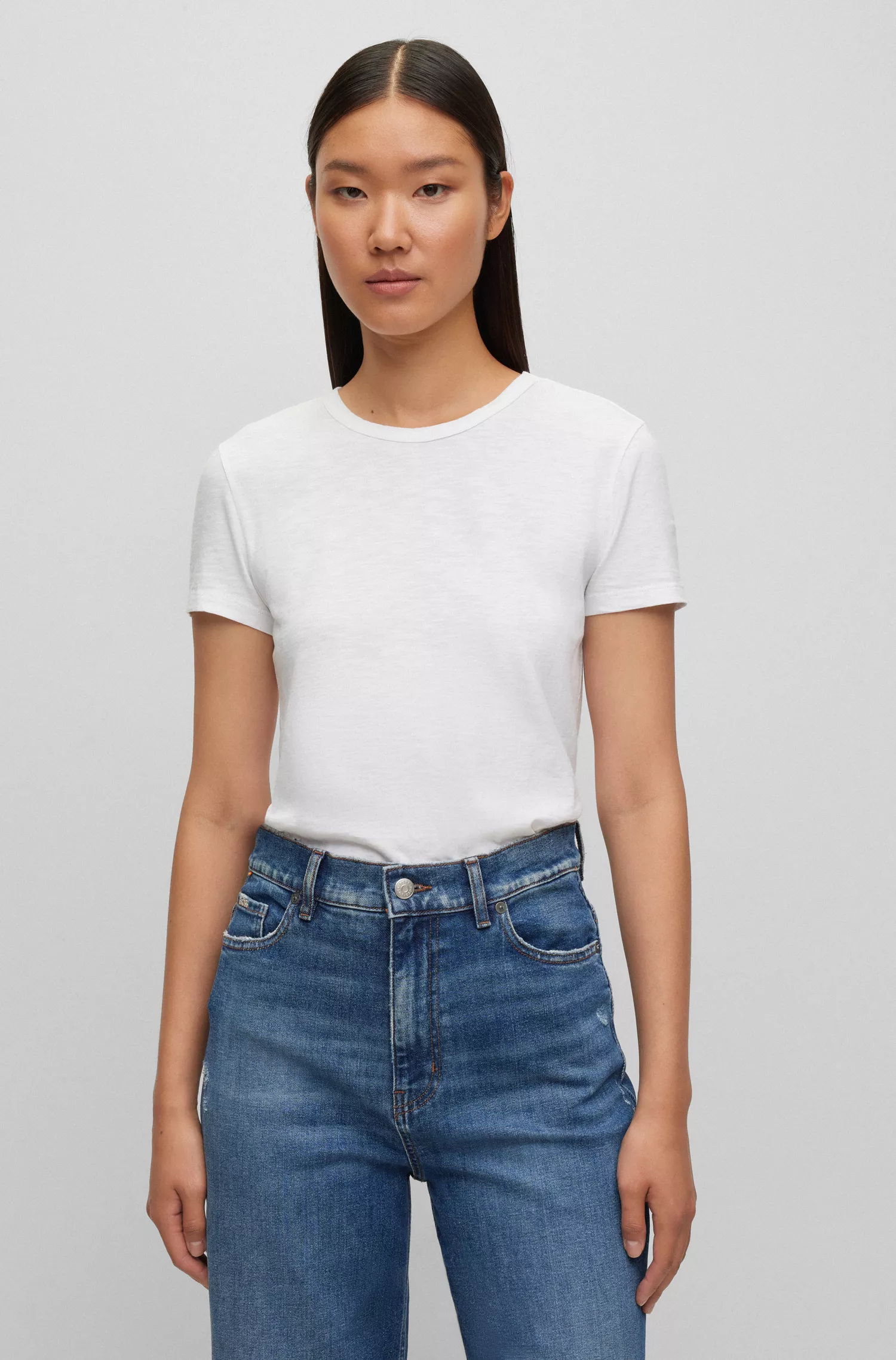 Camiseta BOSS laranja, corte regular, em algodão texturizado.