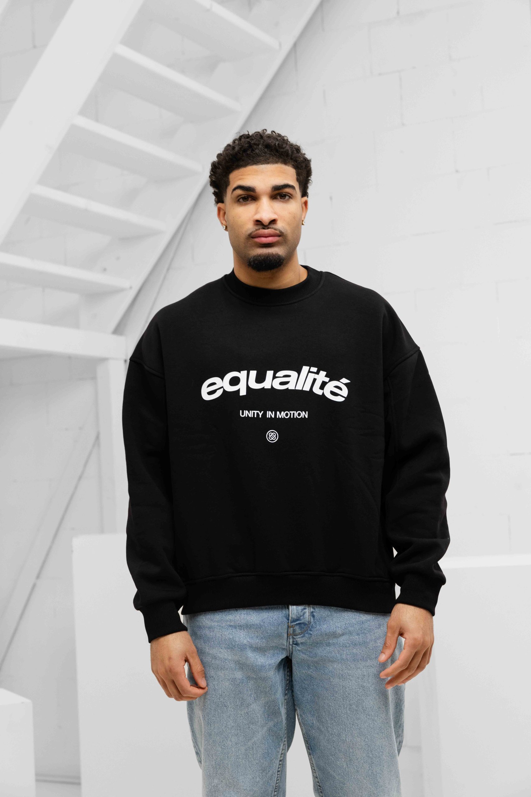 Equalité Celeste Oversized Sweater Heren Zwart