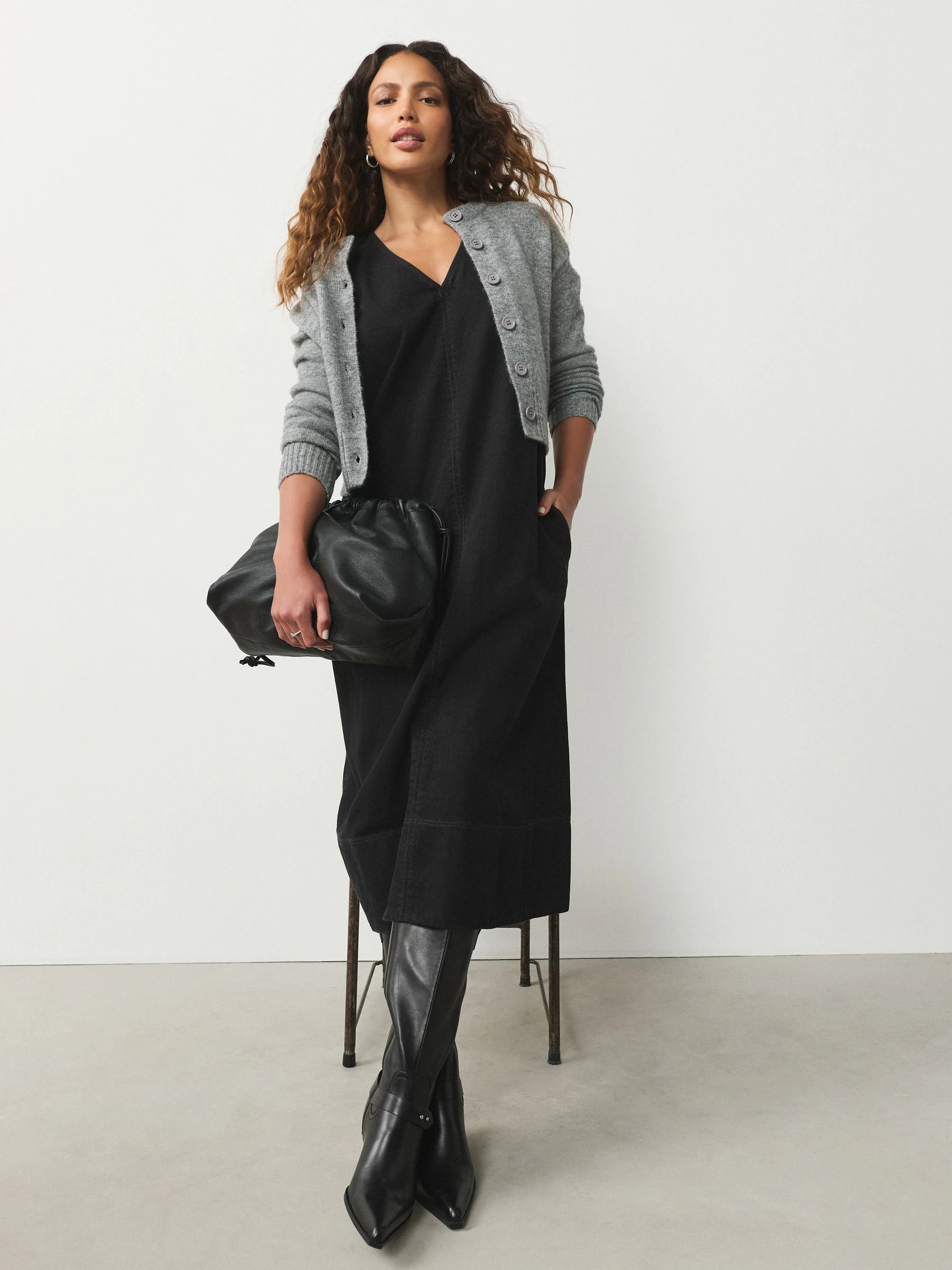 Zwart - V-Neck Sleeveless Maxi Dress