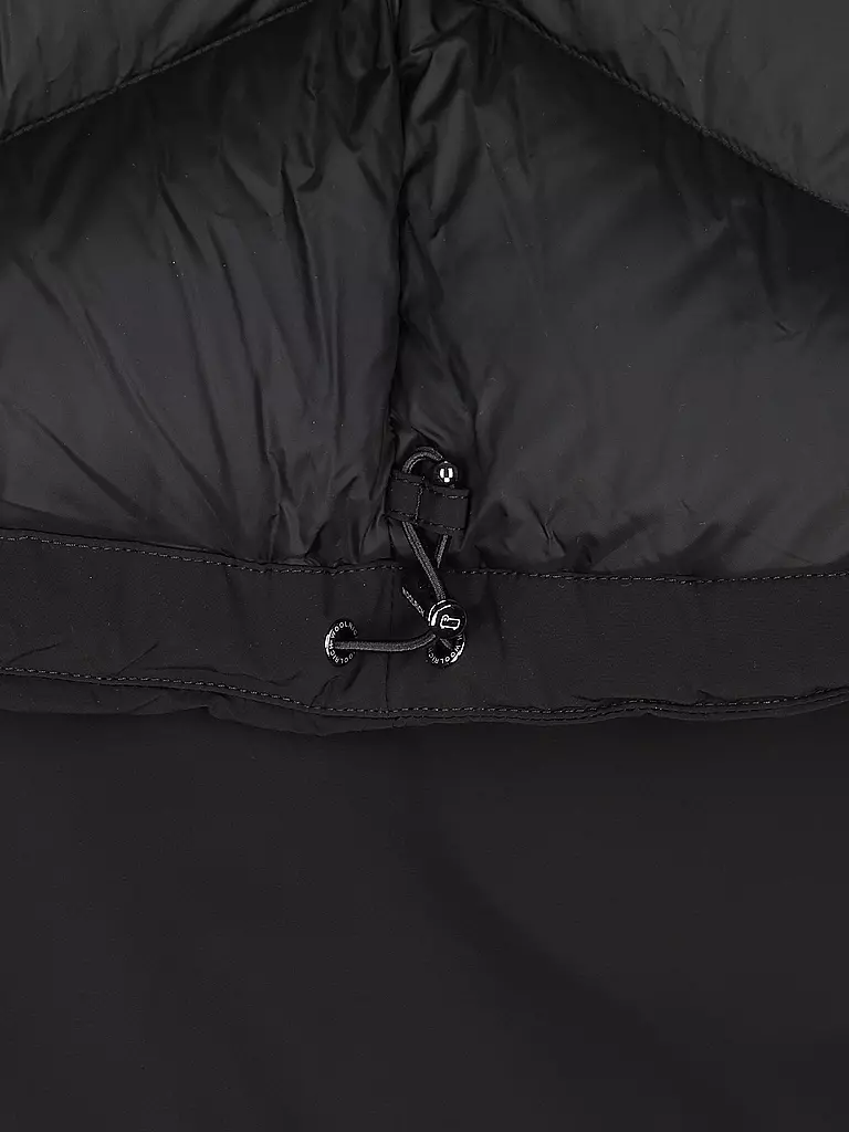 WOOLRICH Daunenjacke ALSEA schwarz