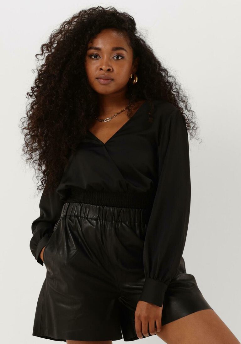 ANOTHER LABEL zwarte another label t-shirt linnea shiny top l/s