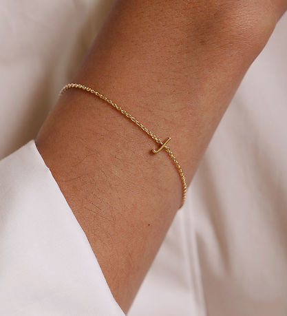 Design Letters Armband - J - 18 Karat vergoldet