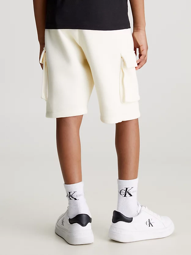 shorts cargo de moletom piqué