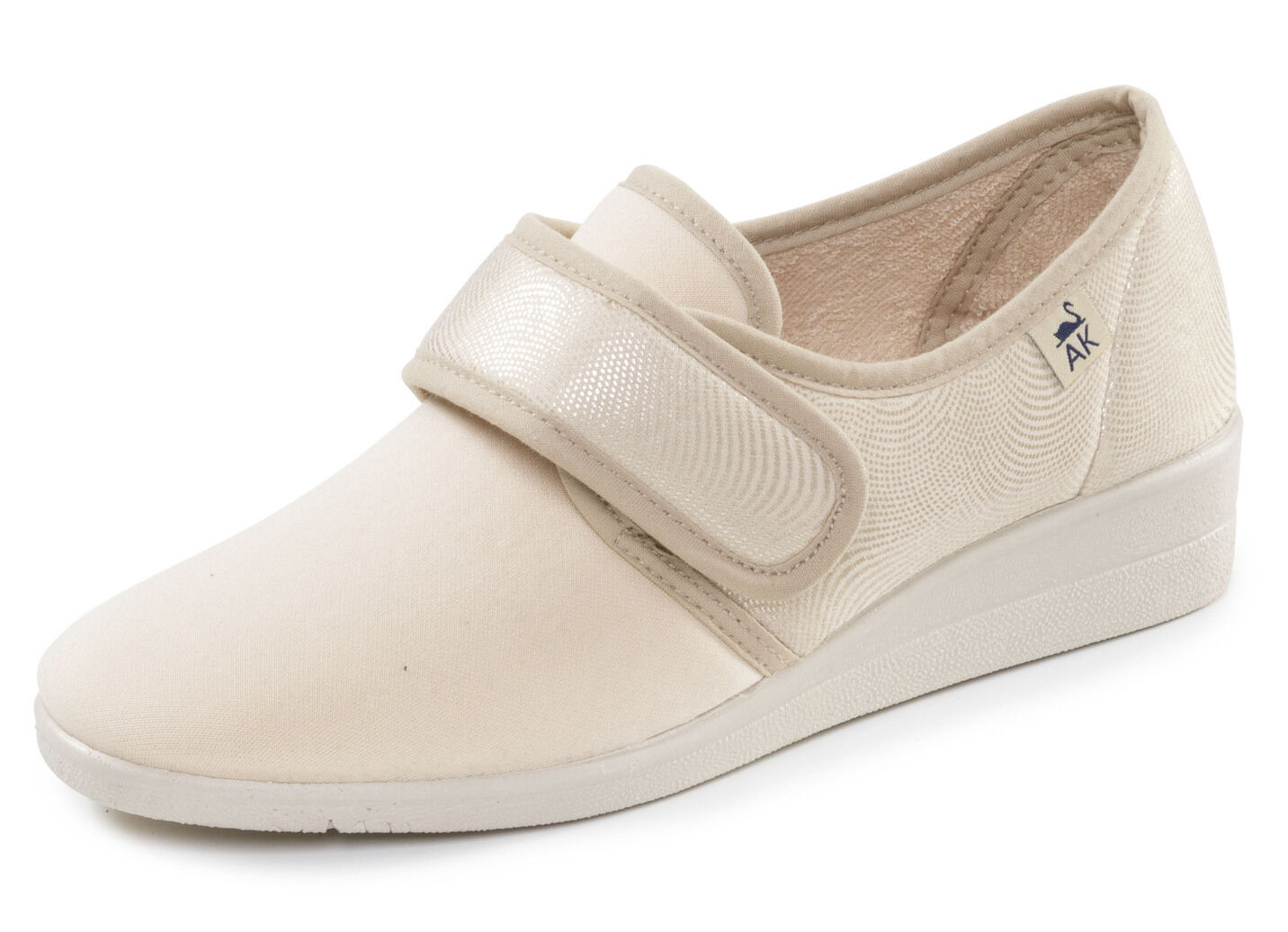 Bequeme Damen-Klettschuhe, aus angenehm gepolstertem Textilmaterial