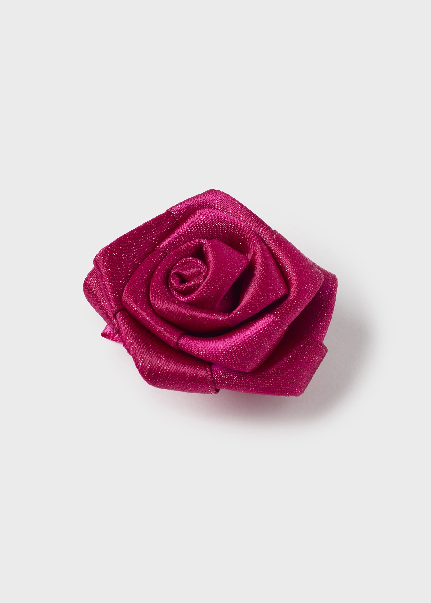 Prendedor de roupa rosa para bebê