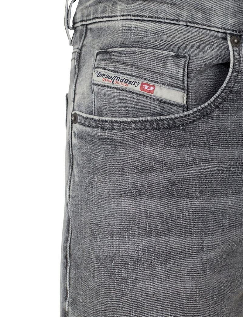 DIESEL JOGG JEAN D-STRUKT NOIR 9D53