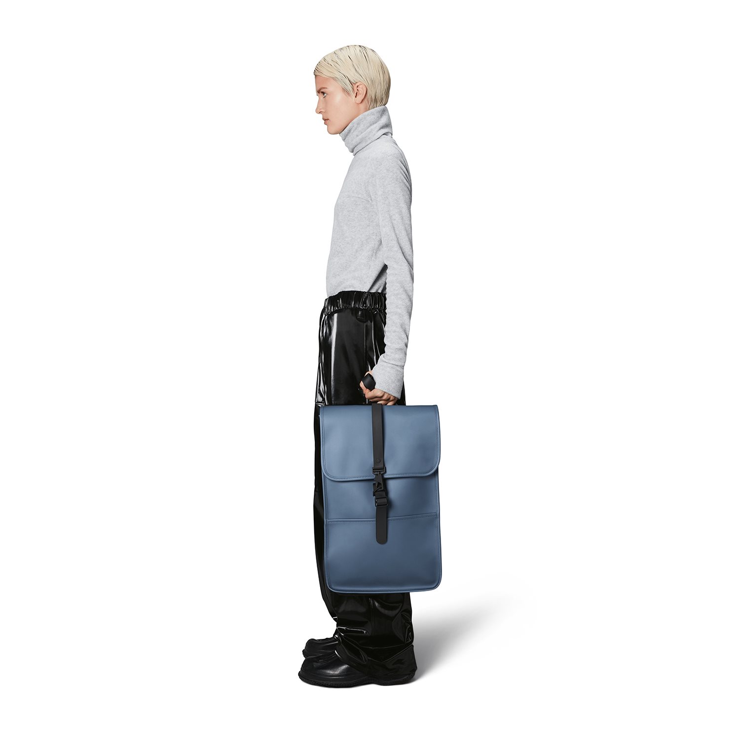 Rains Backpack W3 bay