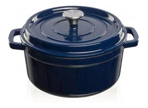 Cast iron pot Grand Feu, minimalist design 