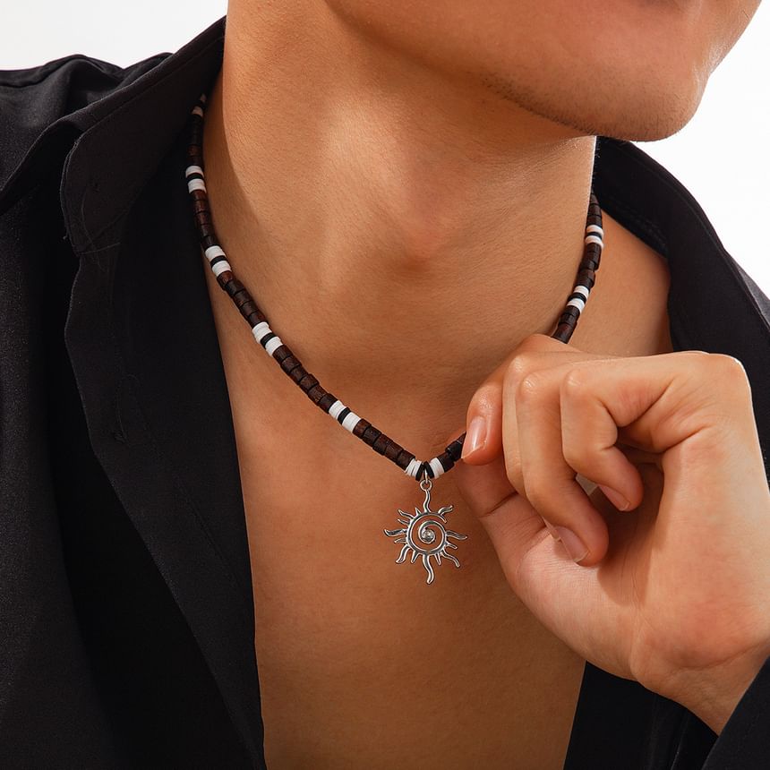 Gretlyn - Zonnehanger met kralenketting